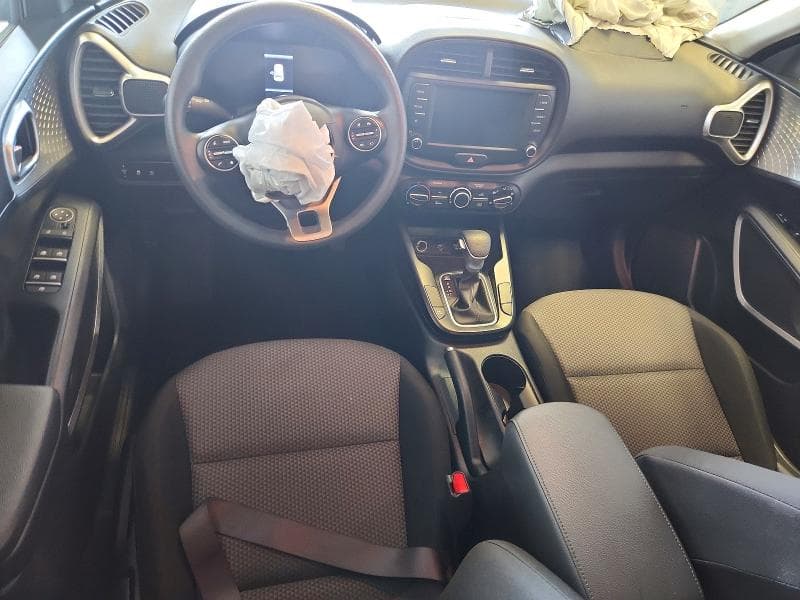 2025 KIA SOUL LX 8