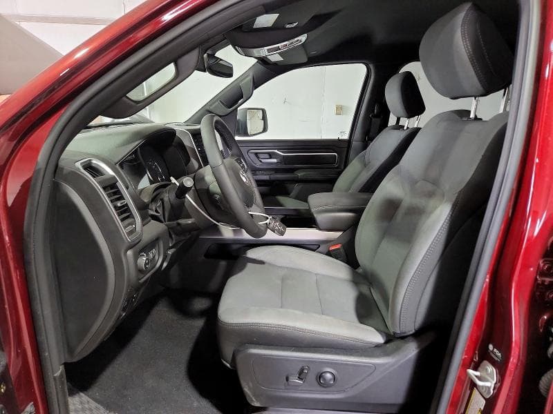2025 RAM 1500 BIG HORN 7