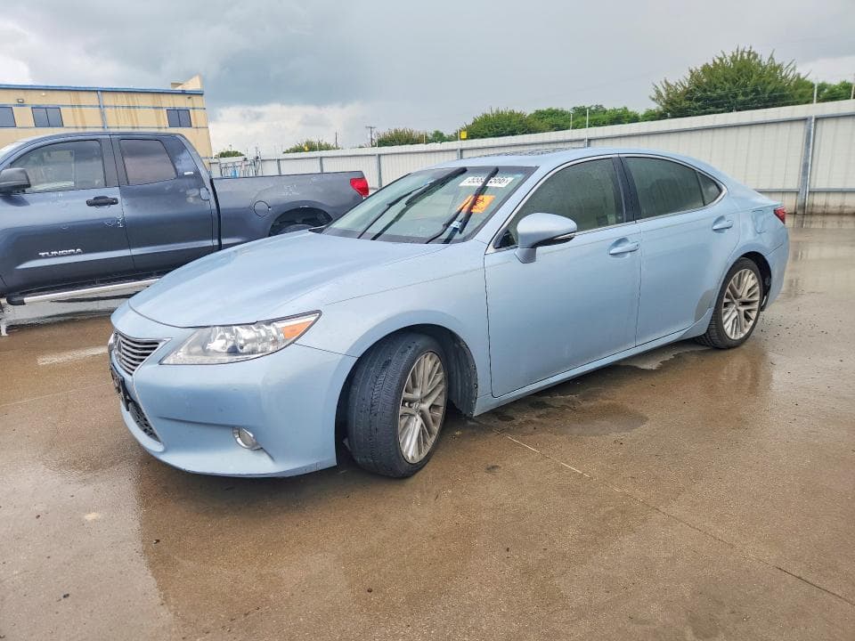 2013 LEXUS ES350 - 1