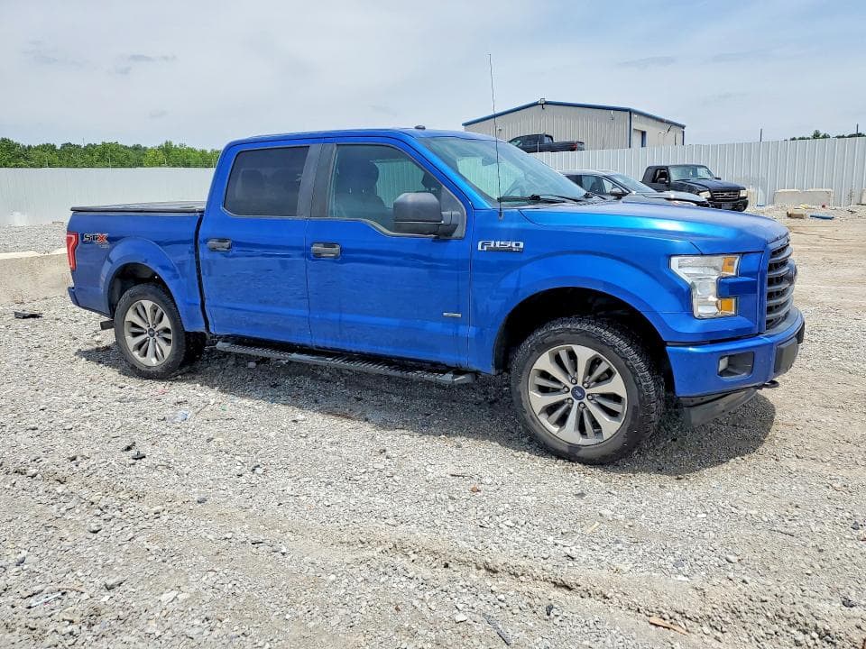 2017 FORD F150 SUPERCREW 4