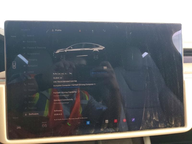 2022 TESLA MODEL X 9