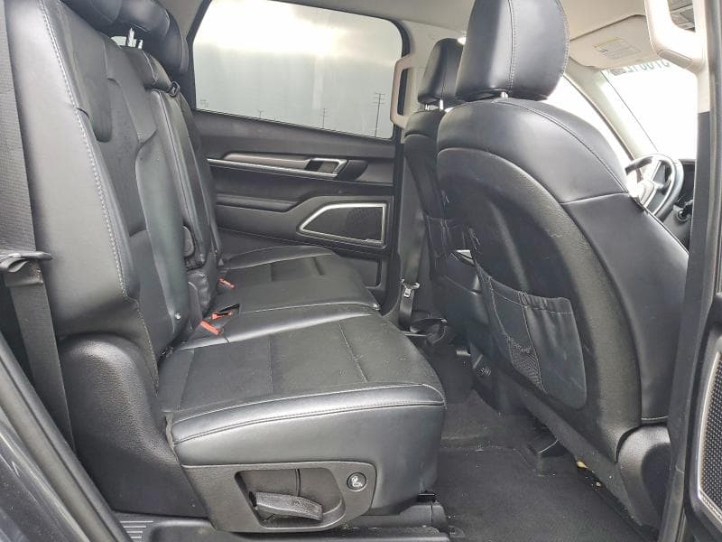 2020 KIA TELLURIDE LX 11