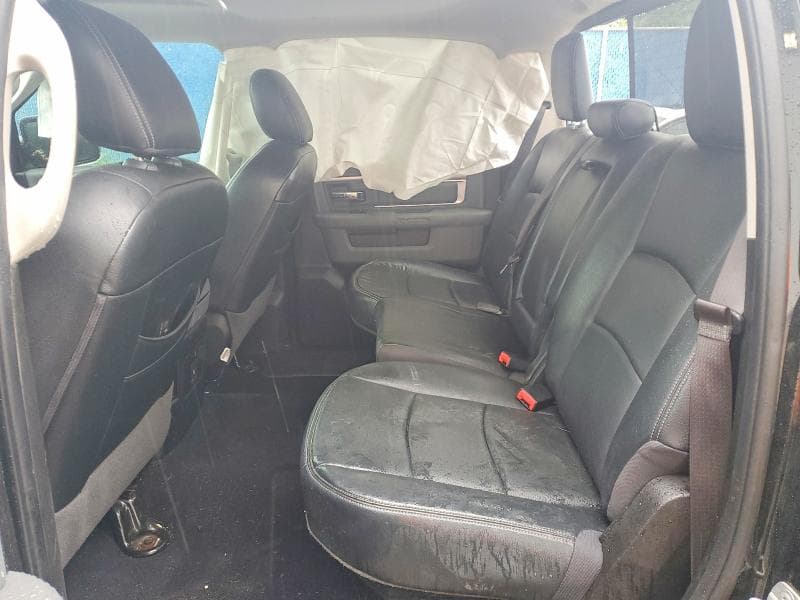 2019 RAM 1500 CLASSIC SLT 10