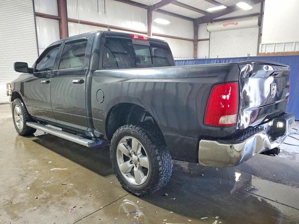 2017 RAM 1500 SLT 2