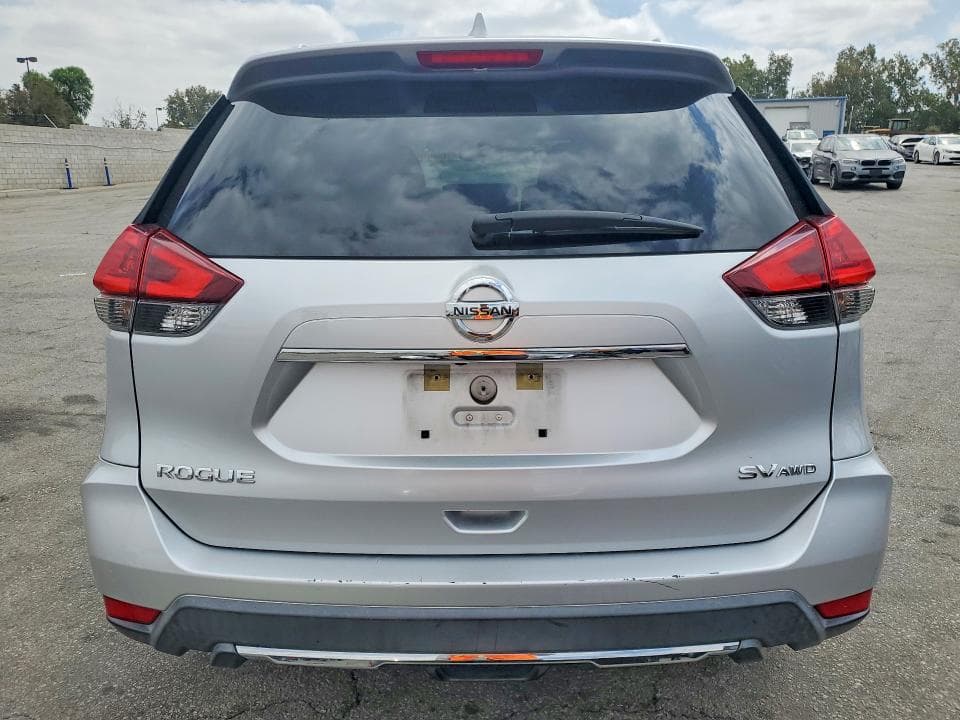 2018 NISSAN ROGUE SV 6