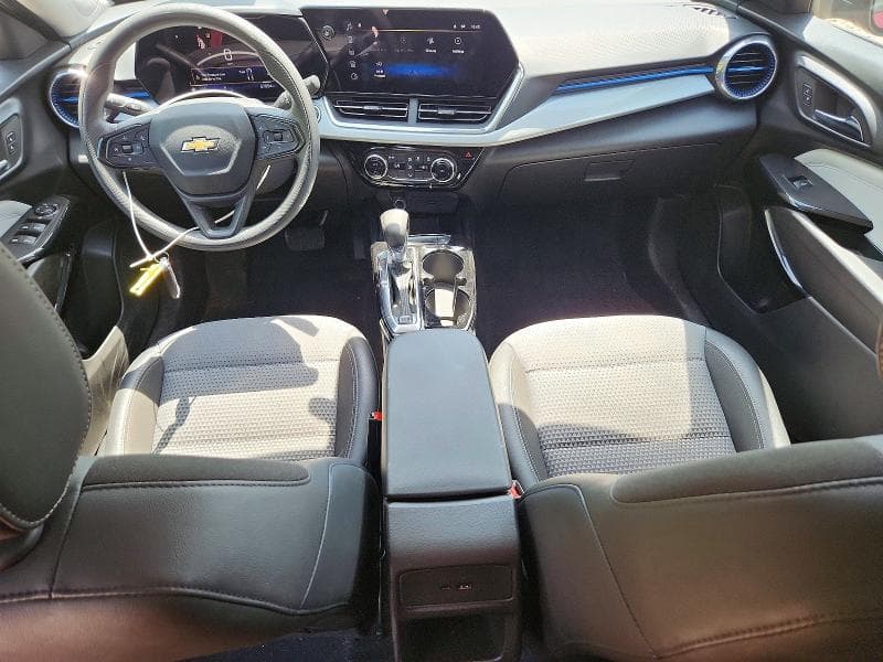 2024 CHEVROLET TRAX 1LT 8