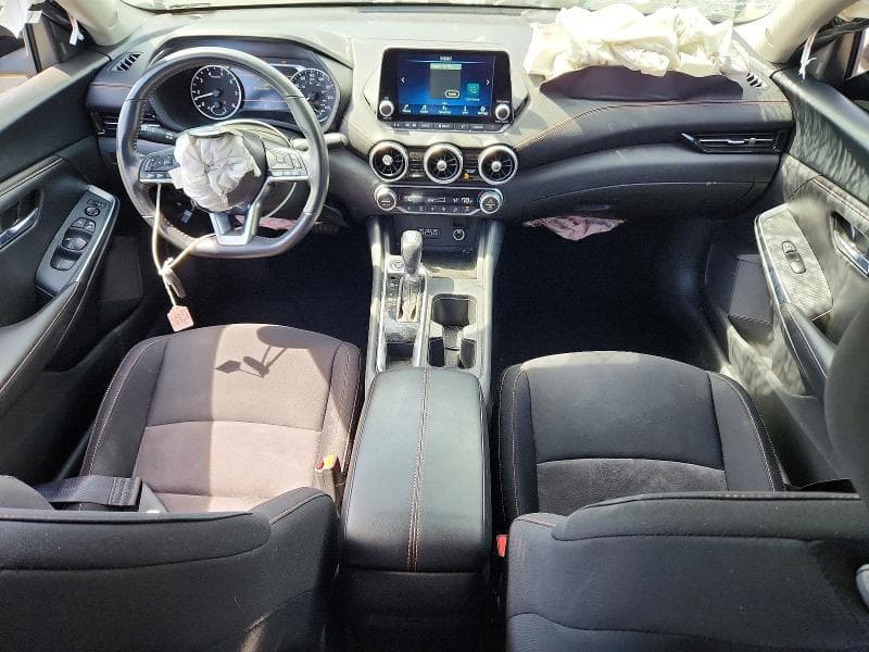 2023 NISSAN SENTRA SR 8