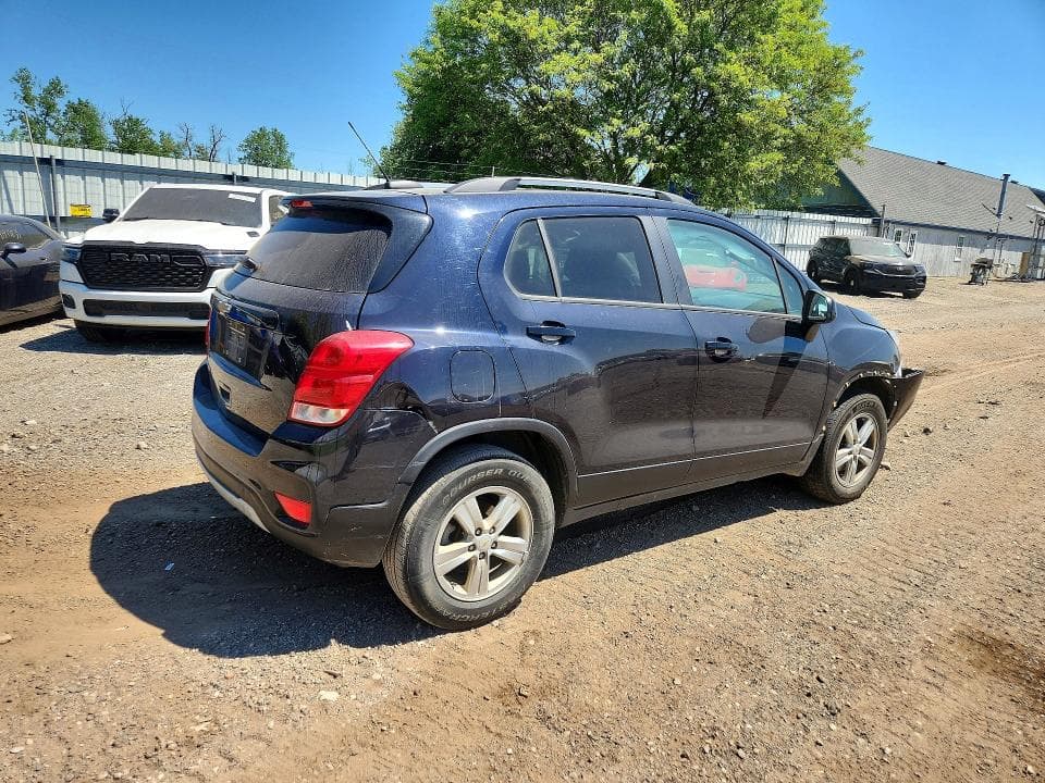2021 CHEVROLET TRAX 3