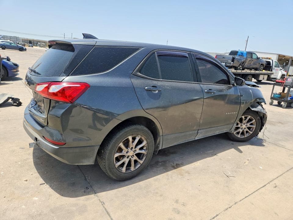 2018 CHEVROLET EQUINOX LS 3