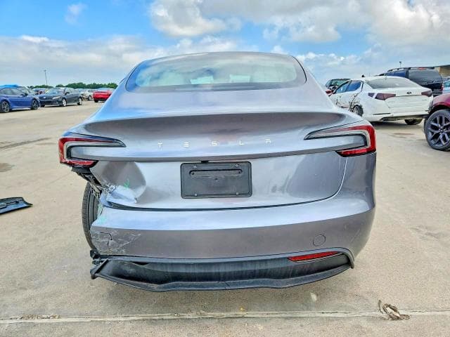 2025 TESLA MODEL 3 6