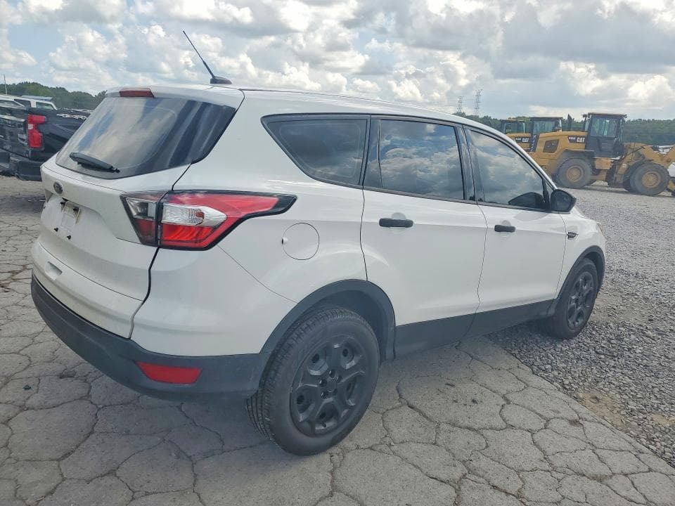 2017 FORD ESCAPE S 3