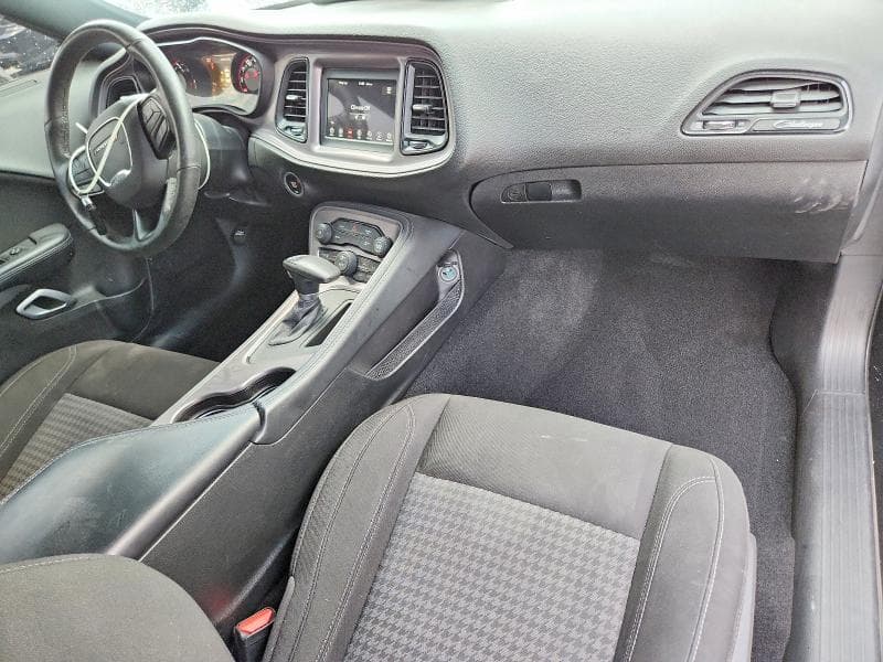 2023 DODGE CHALLENGER SXT 8