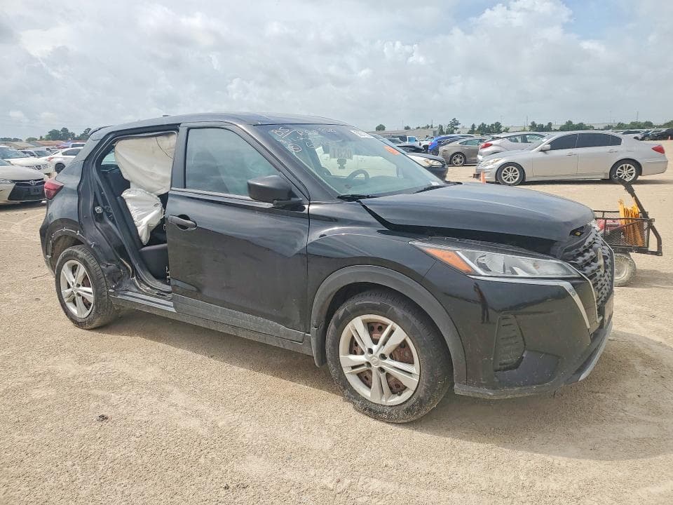 2023 NISSAN KICKS S 4