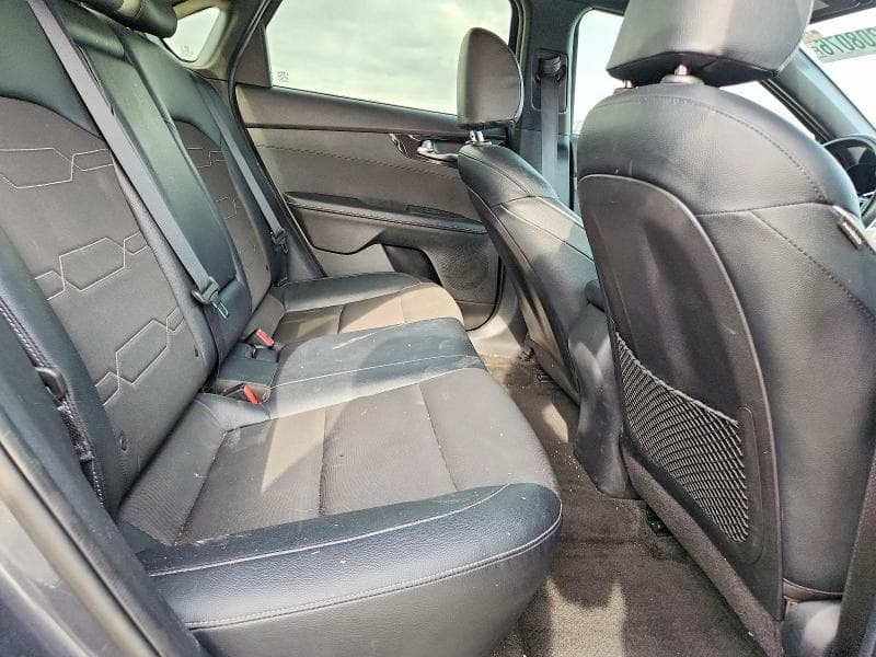 2021 KIA FORTE GT LINE 10