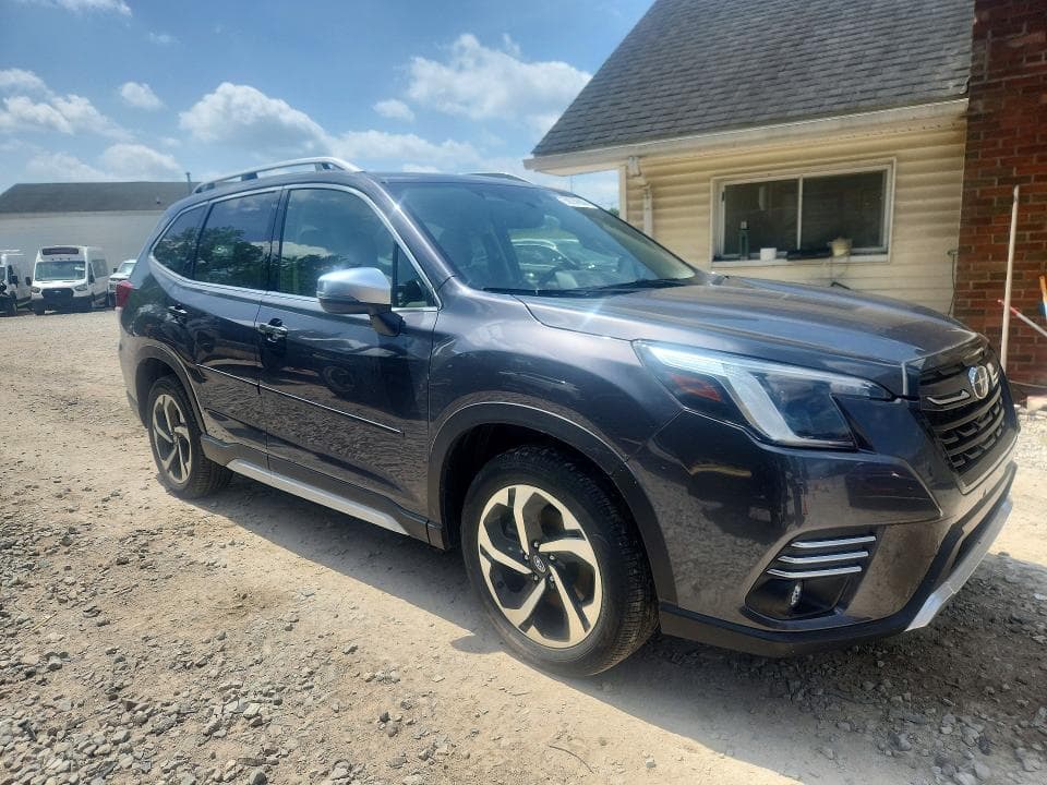 2023 SUBARU FORESTER TOURING 4