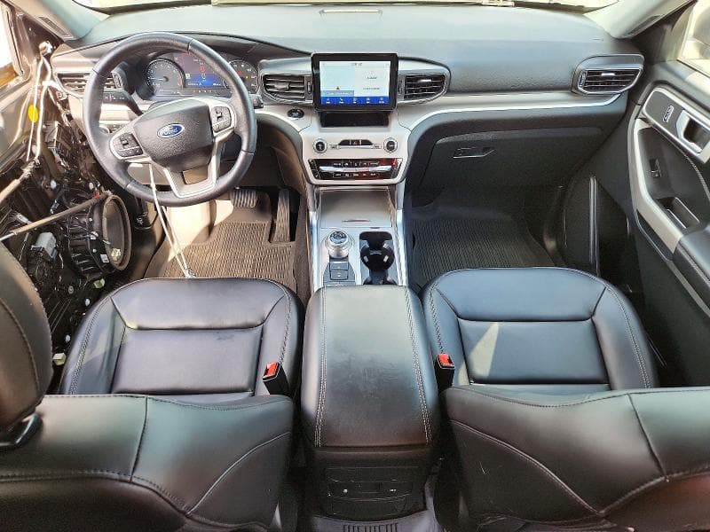 2024 FORD EXPLORER XLT 8