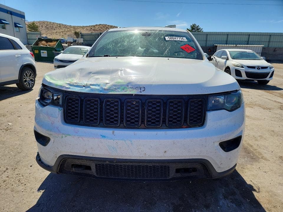 2019 JEEP GRAND CHEROKEE LAREDO 5