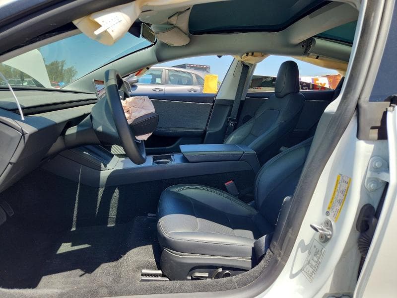 2025 TESLA MODEL 3 7