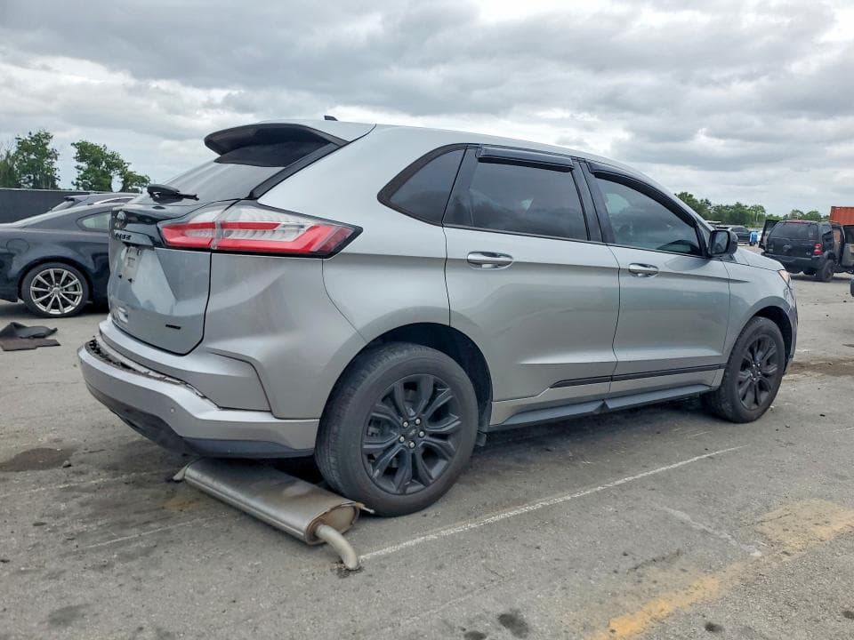 2022 FORD EDGE SE 3