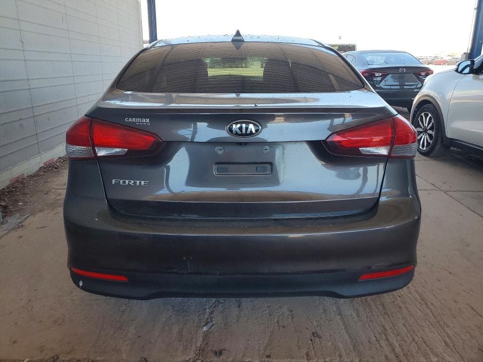 2018 KIA FORTE LX 6
