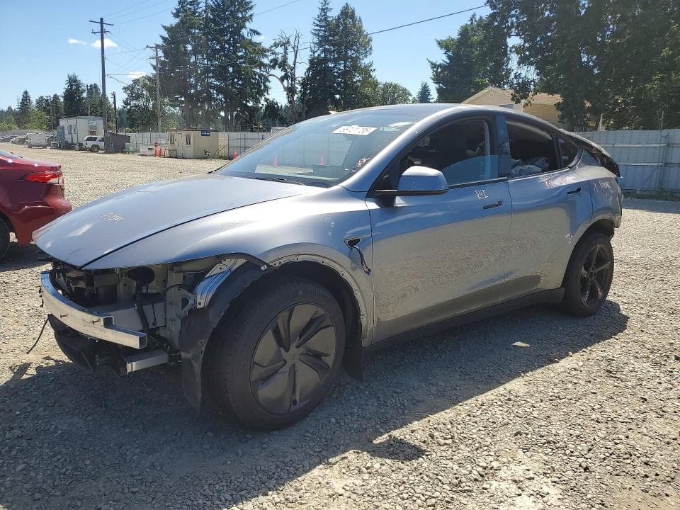 2026 TESLA MODEL Y - 1