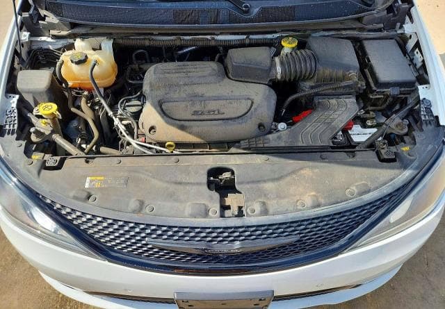 2020 CHRYSLER PACIFICA LIMITED 12