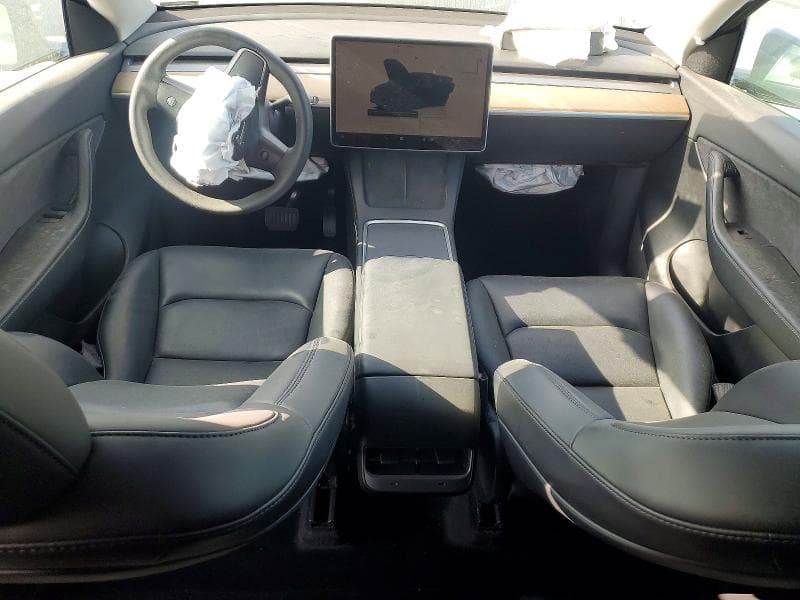 2022 TESLA MODEL Y 8