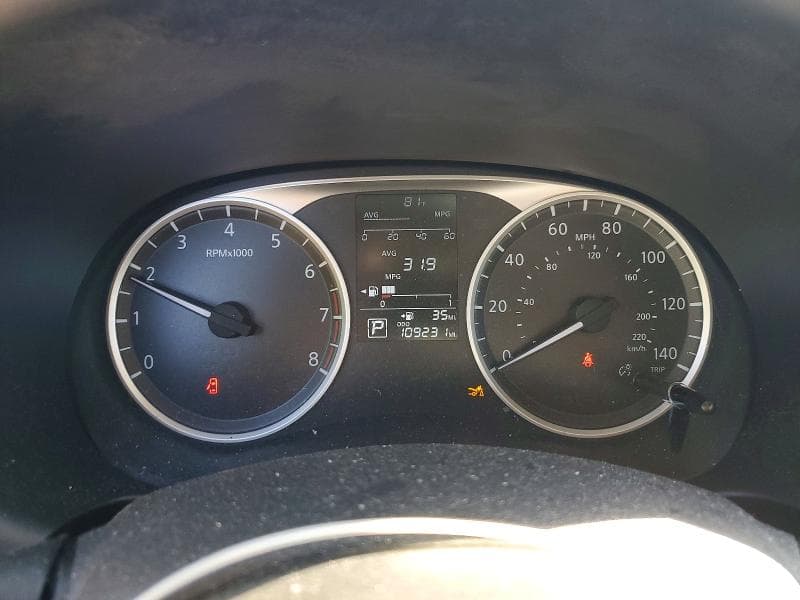 2020 NISSAN KICKS S 9