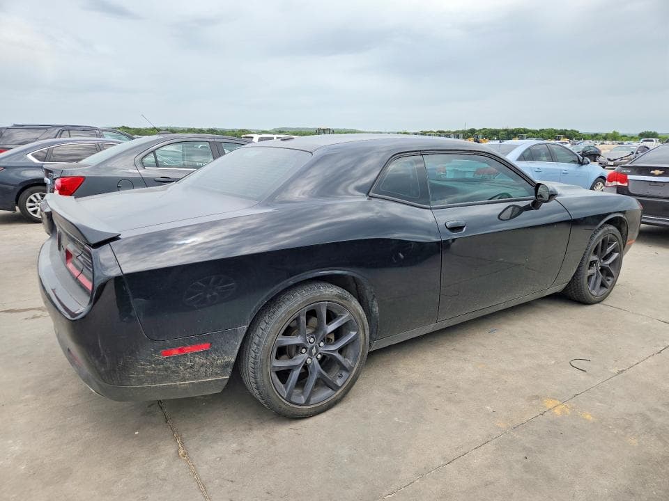 2021 DODGE CHALLENGER SXT 3