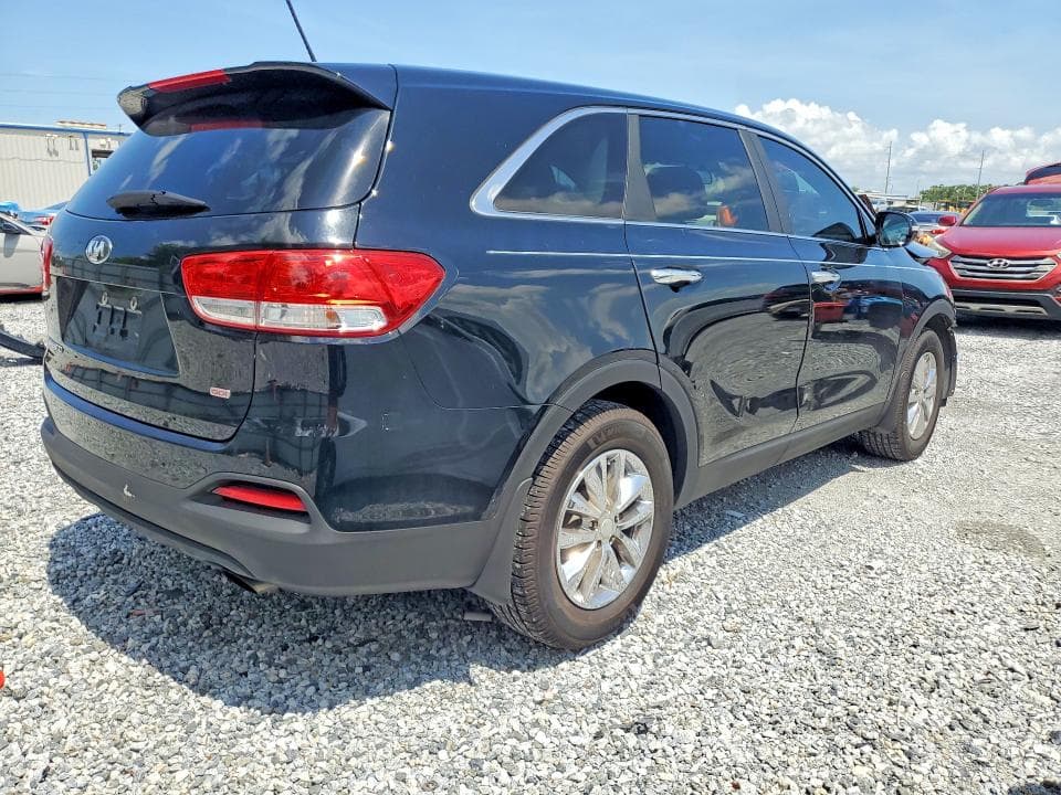 2017 KIA SORENTO L 3