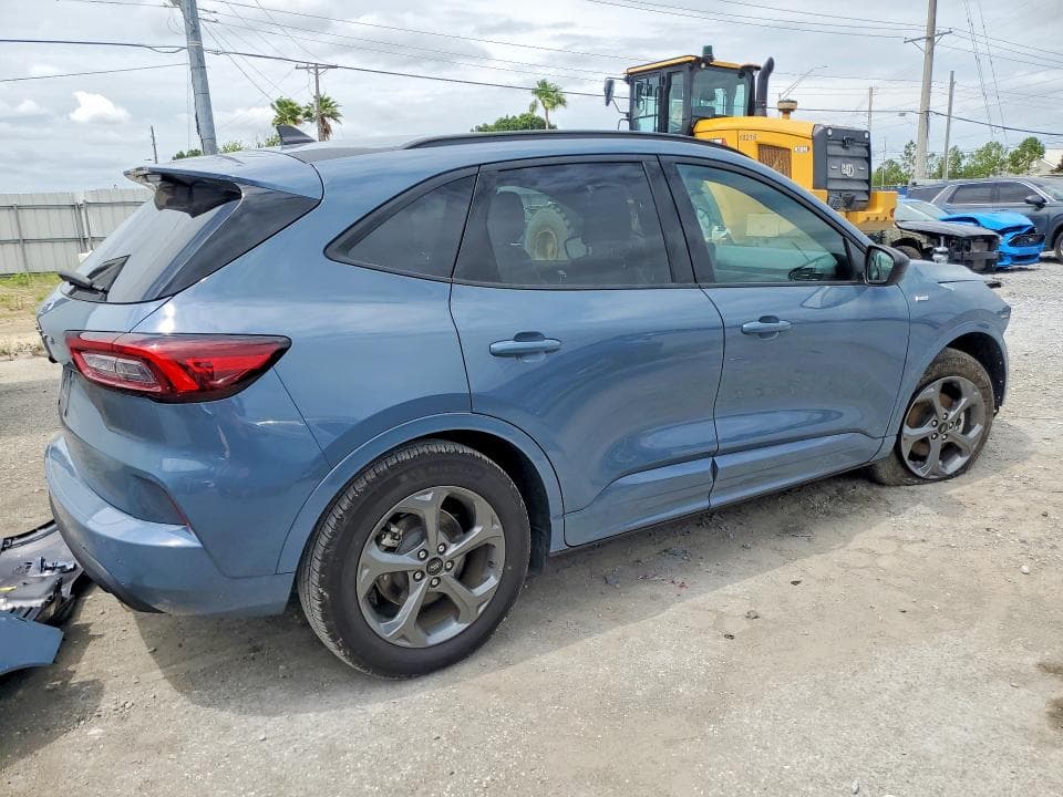2024 FORD ESCAPE ST LINE 3