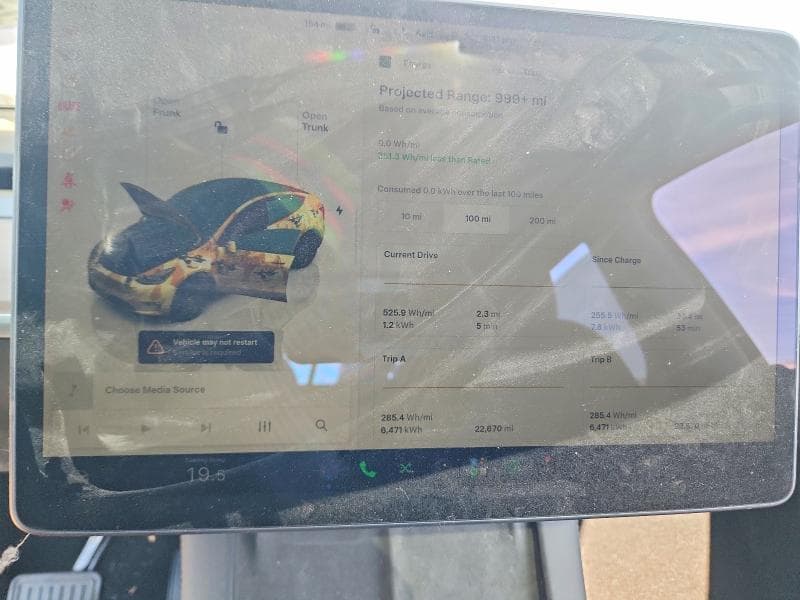 2024 TESLA MODEL Y 9