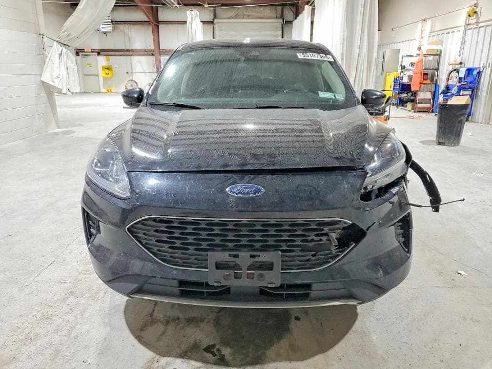 2020 FORD ESCAPE SE 5