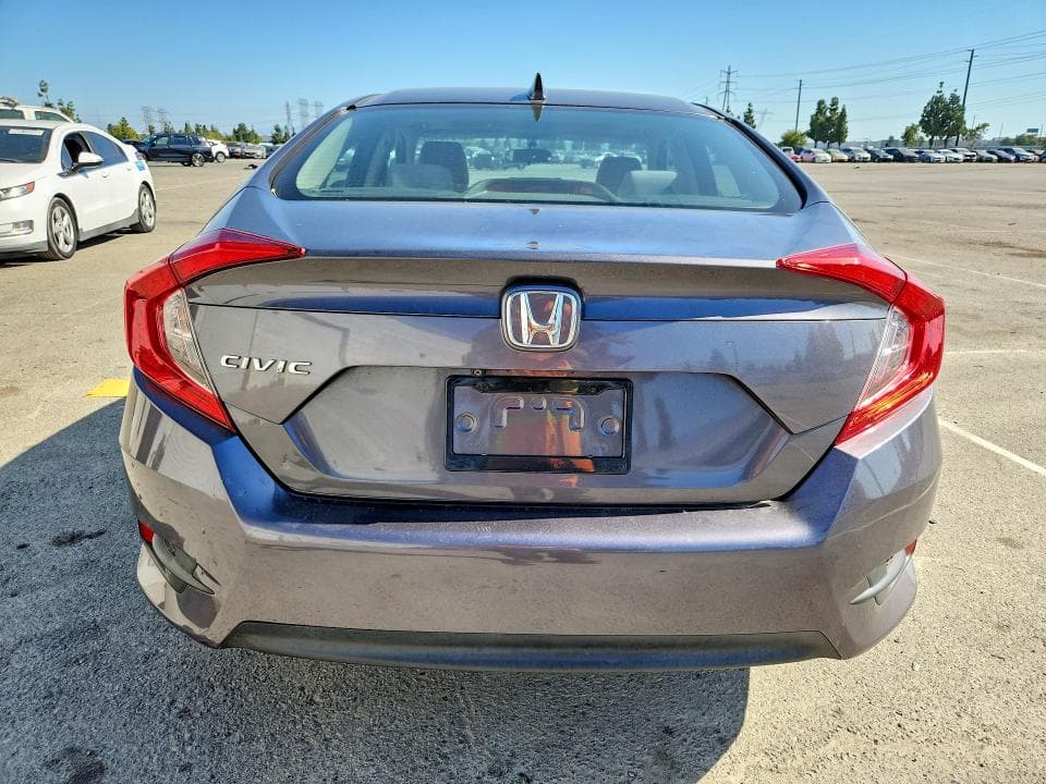 2018 HONDA CIVIC EX 6