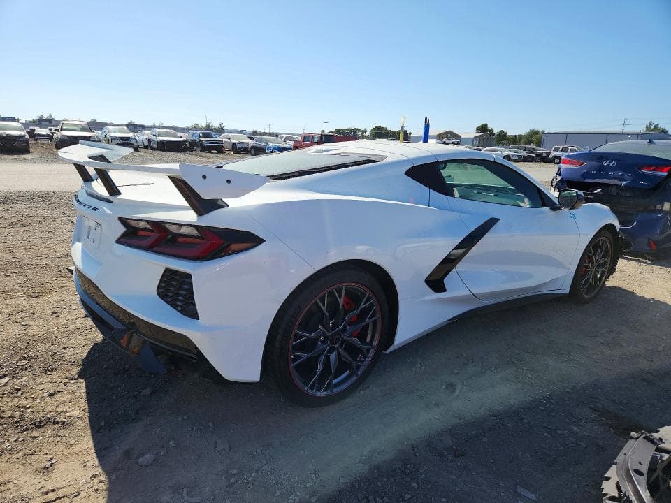 2023 CHEVROLET CORVETTE STINGRAY 2LT 3