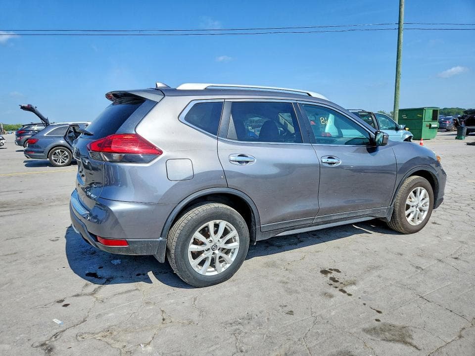 2017 NISSAN ROGUE SV 3
