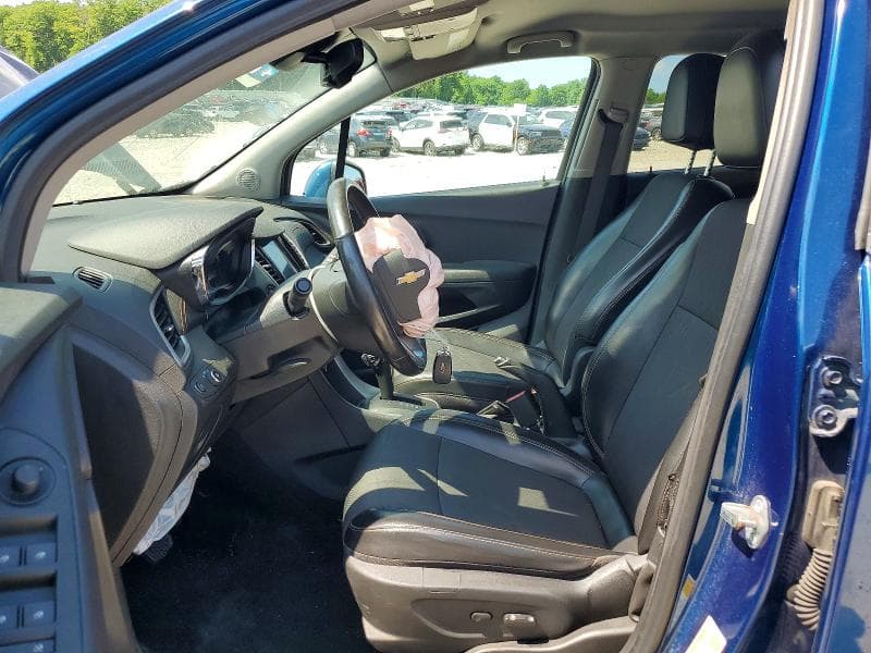 2019 CHEVROLET TRAX 1LT 7