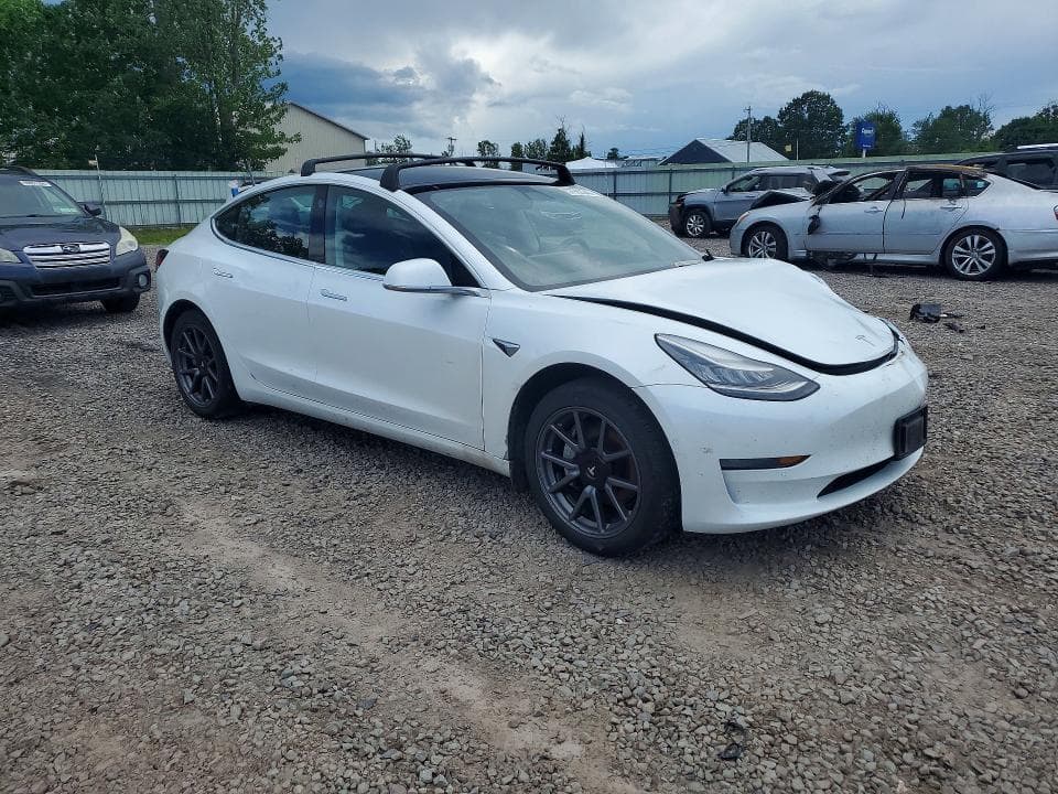 2020 TESLA MODEL 3 4
