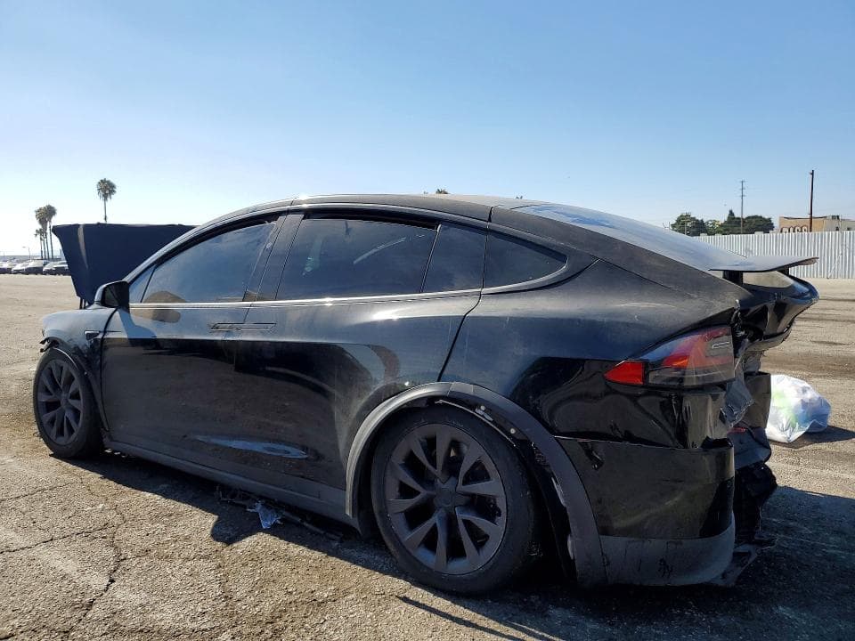 2022 TESLA MODEL X 2