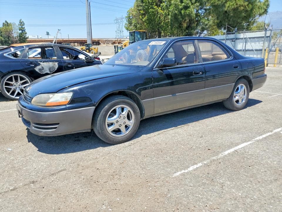 1996 LEXUS ES300 - 1