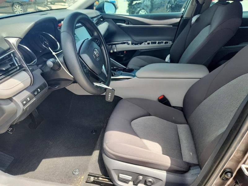 2019 TOYOTA CAMRY LE 7