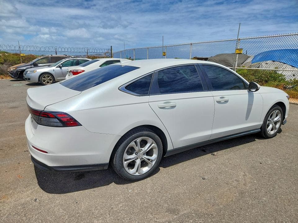 2023 HONDA ACCORD LX 3