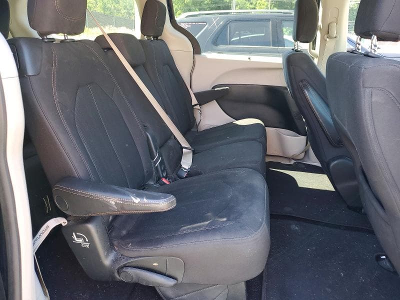2018 CHRYSLER PACIFICA TOURING PLUS 11