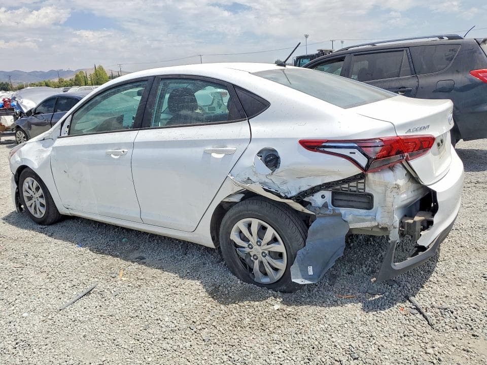 2022 HYUNDAI ACCENT SE 2