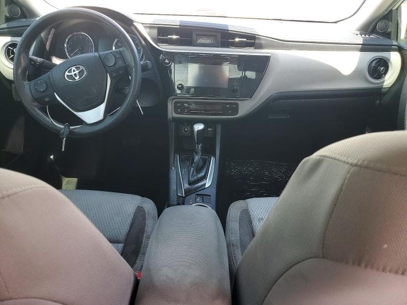 2018 TOYOTA COROLLA LE 8