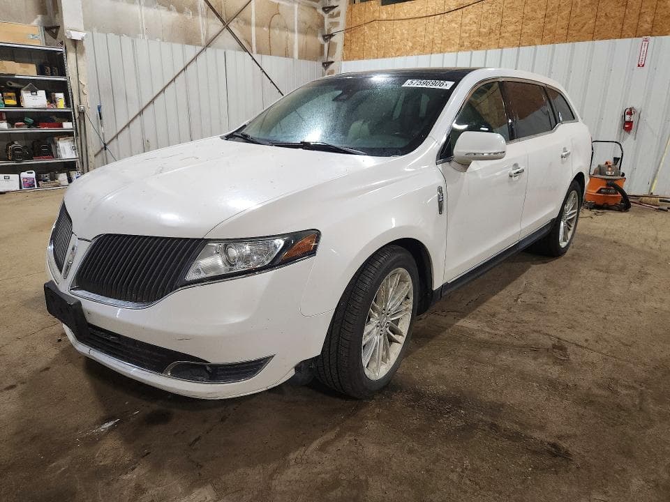 2013 LINCOLN MKT - 1
