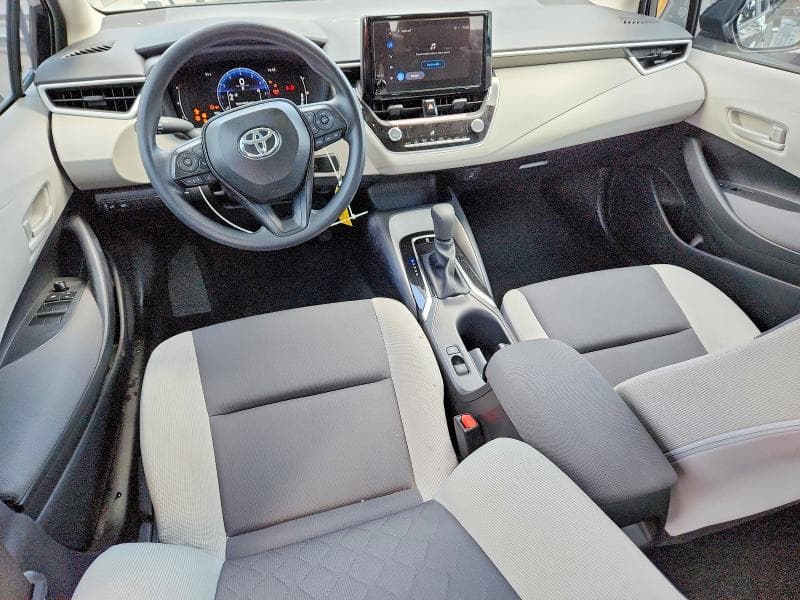 2026 TOYOTA COROLLA LE 8