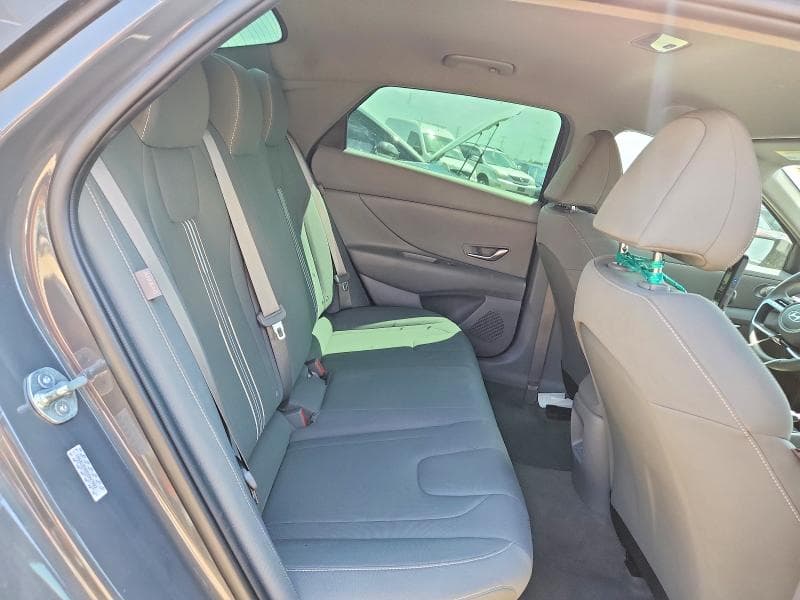 2024 HYUNDAI ELANTRA SEL 10