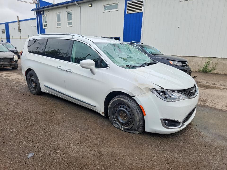 2017 CHRYSLER PACIFICA TOURING L PLUS 4
