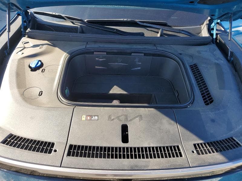 2024 KIA EV9 LAND 12